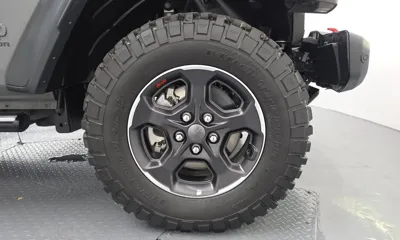 Jeep Gladiator 2022, 10663 км, за 999990000 KRW - фото 21