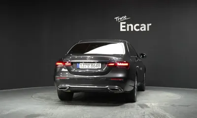 Mercedes-Benz E-Class 2023, 68300 км, за 41800000 KRW