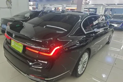BMW 7 Series 2019, 121000 км, за 272882.11 CNY - фото 6