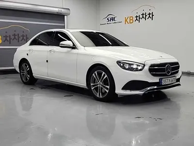 Mercedes-Benz E-Class 2021, 97892 км, за 31900000 KRW