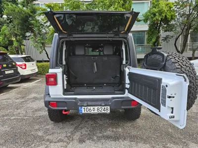 Jeep Wrangler 2024, 18000 км, за 58000000 KRW - фото 6
