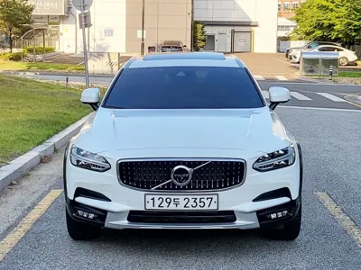 Volvo V90 · 2020 год