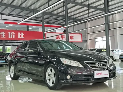Toyota Reiz 2011, 180000 км, за 36600 CNY