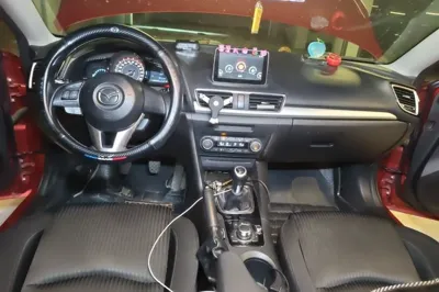 Mazda Mazda 3 Axela 2016, 72500 км, за 29741.12 CNY - фото 9