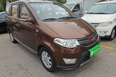 Wuling Hongguang 2014, 147500 км, за 28605.85 CNY