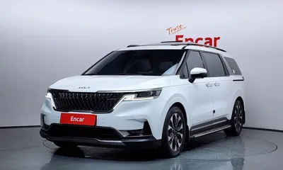 Kia Canival · 2022 год
