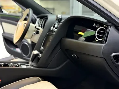 Bentley Flying Spur 2019, 40000 км, за 1020000 CNY - фото 24
