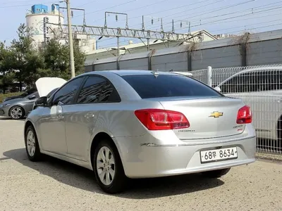 ChevroletGMDaewoo Cruze 2015, 61515 км, за 3500000 KRW