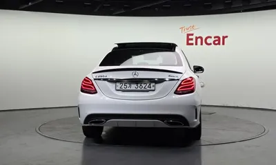 Mercedes-Benz C-Class 2018, 43752 км, за 18990000 KRW