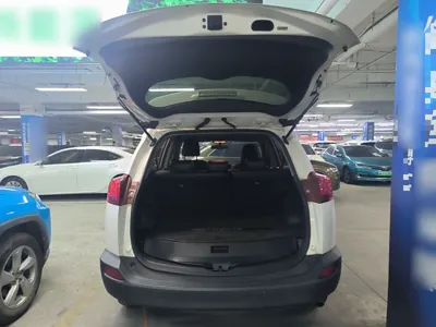 Toyota RAV4 2015, 165000 км, за 61030.14 CNY - фото 22