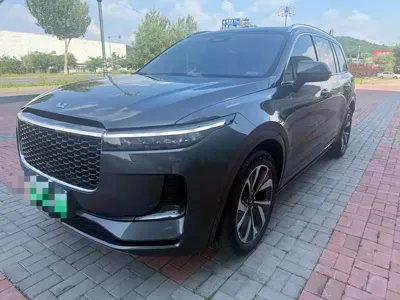 Li Auto Li ONE · 2022 год