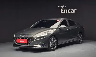 Hyundai Avante · 2022 год