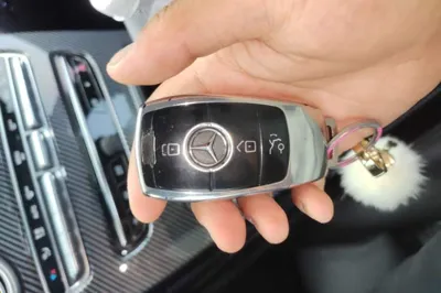 Mercedes-Benz GLC 2021, 92100 км, за 188128.43 CNY - фото 20