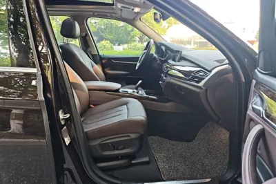 BMW X5 2017, 94000 км, за 157476.27 CNY - фото 45