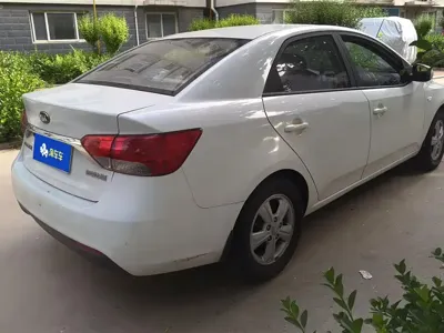 Kia Forte 2015, 101000 км, за 14500 CNY