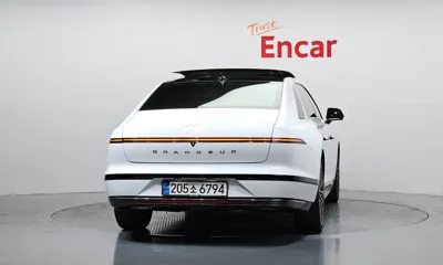 Hyundai Grandeur 2024, 30489 км, за 43300000 KRW