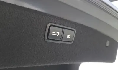 Hyundai Genesis 2016, 242636 км, за 8990000 KRW - фото 20