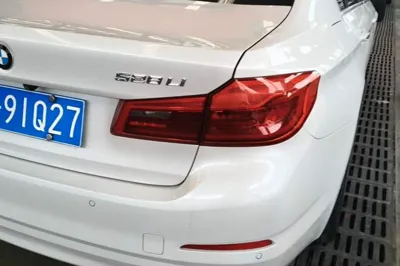 BMW 5 Series 2018, 173900 км, за 127298.77 CNY - фото 9