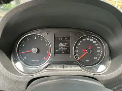 Volkswagen Polo 2016, 82800 км, за 26600 CNY - фото 8