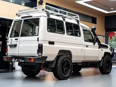 Toyota Land Cruiser 2025, 3600 км, за 558000 CNY - фото 4