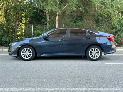 Honda Civic 2017, 100000 км, за 33500 CNY - фото 2