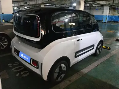 Baojun E300 2020, 71300 км, за 27799 CNY - фото 3
