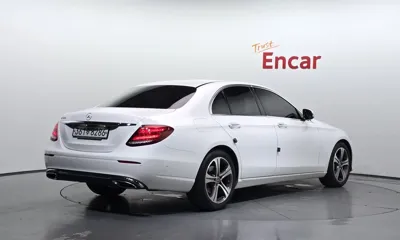 Mercedes-Benz E-Class 2019, 69693 км, за 23500000 KRW