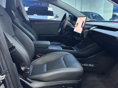Tesla Model 3 2025, 59000 км, за 173800 CNY