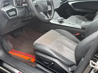 Audi A6L 2020, 88600 км, за 171700 CNY - фото 8