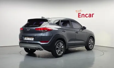 Hyundai Tucson 2018, 123097 км, за 13000000 KRW