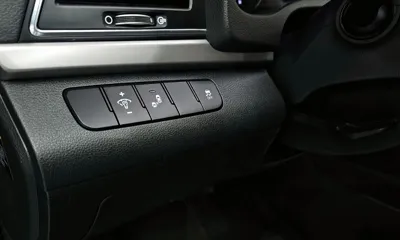 Hyundai Avante 2018, 106428 км, за 8500000 KRW - фото 16