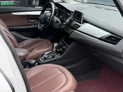 BMW 2 Series Gran Tourer 2017, 140000 км, за 35000 CNY - фото 15