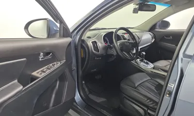 Kia Sportage 2016, 91984 км, за 9200000 KRW - фото 10