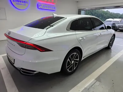 Hyundai Grandeur 2022, 67610 км, за 22400000 KRW