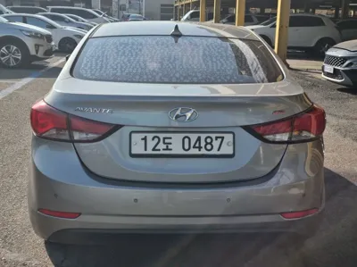 Hyundai Avante 2014, 215919 км, за 3500000 KRW - фото 4