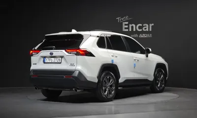 Toyota RAV4 2023, 19915 км, за 40000000 KRW