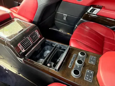 Land Rover Range Rover 2018, 89000 км, за 688000 CNY - фото 12