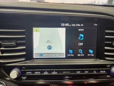 Hyundai Avante 2019, 272209 км, за 6990000 KRW - фото 14
