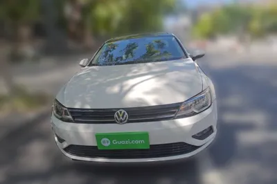 Volkswagen Lamando 2017, 89500 км, за 55410.25 CNY