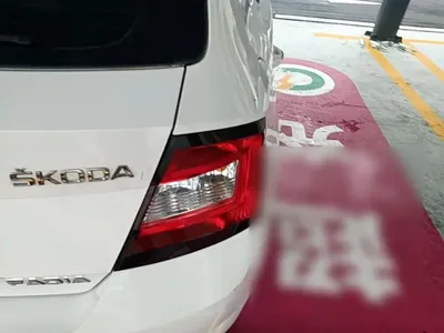 Skoda Fabia 2016, 98100 км, за 25500 CNY - фото 8