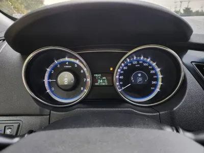 Hyundai Sonata 2012, 218198 км, за 2990000 KRW