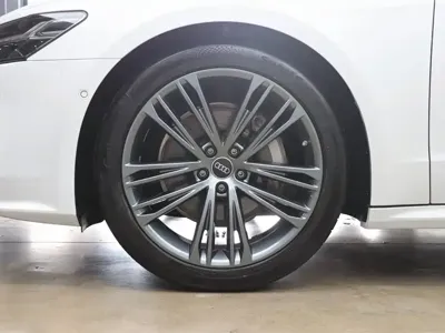 Audi A7 2024, 28000 км, за 338000 CNY - фото 28