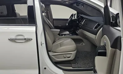 Kia Canival 2016, 129345 км, за 11200000 KRW - фото 26