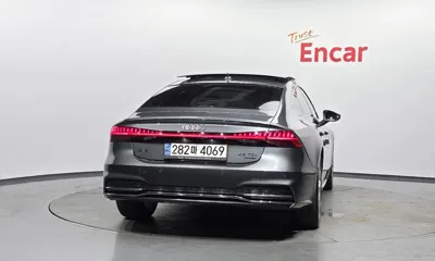 Audi A7 2022, 34528 км, за 43900000 KRW