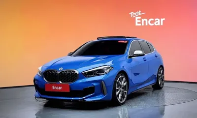 BMW 1-Series · 2022 год