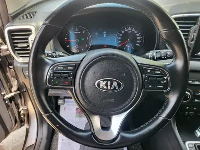 Kia Sportage 2016, 83443 км, за 12800000 KRW - фото 9