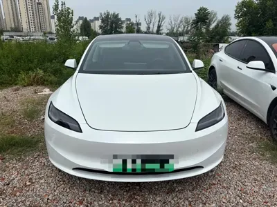 Tesla Model 3 2024, 36000 км, за 148000 CNY
