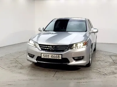 Honda Accord 2014, 104395 км, за 6000000 KRW