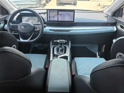 Geely Emgrand L 2022, 30000 км, за 39500 CNY - фото 6