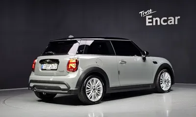 MINI Cooper 2022, 43481 км, за 24490000 KRW